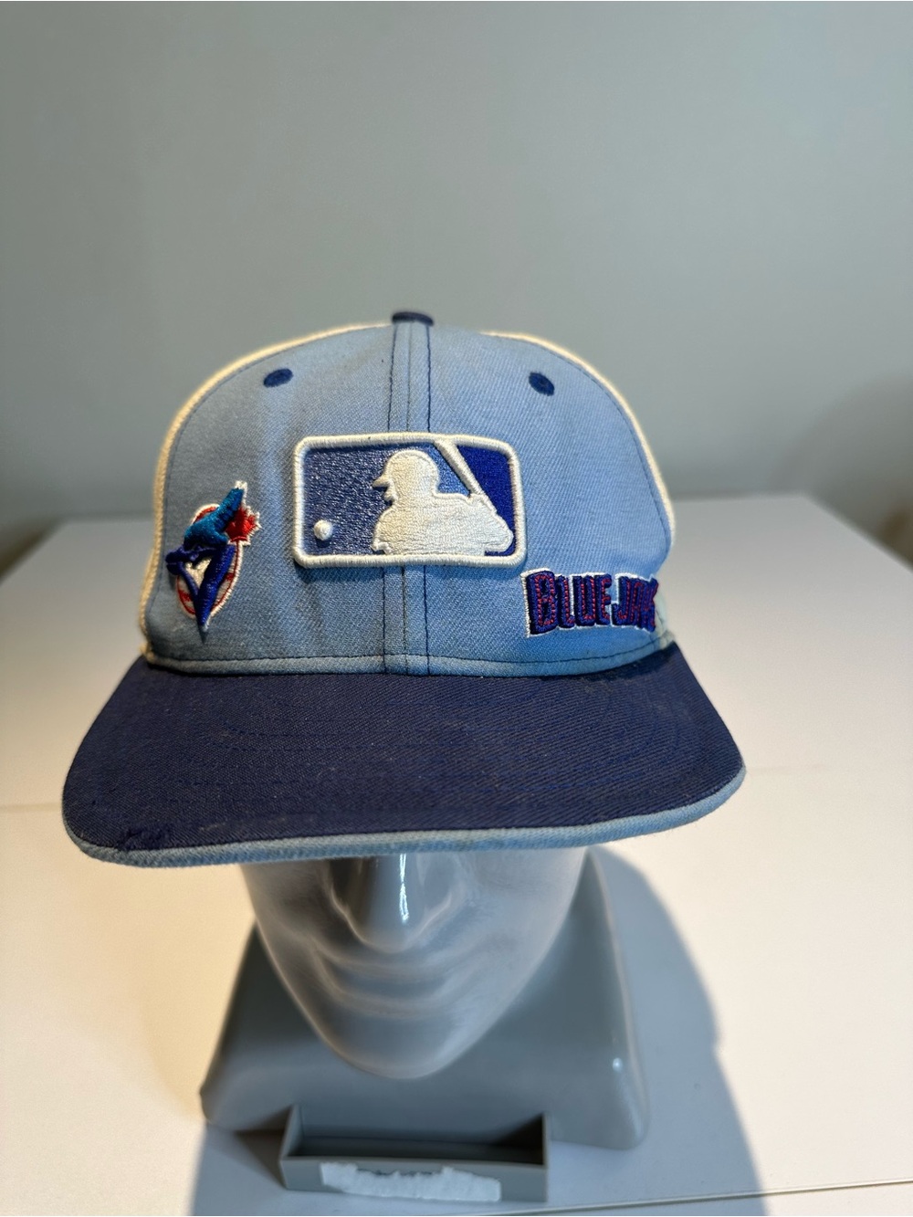 New Era Blue Jays Light Blue and Navy Two-Tone MLB Snapback Hat